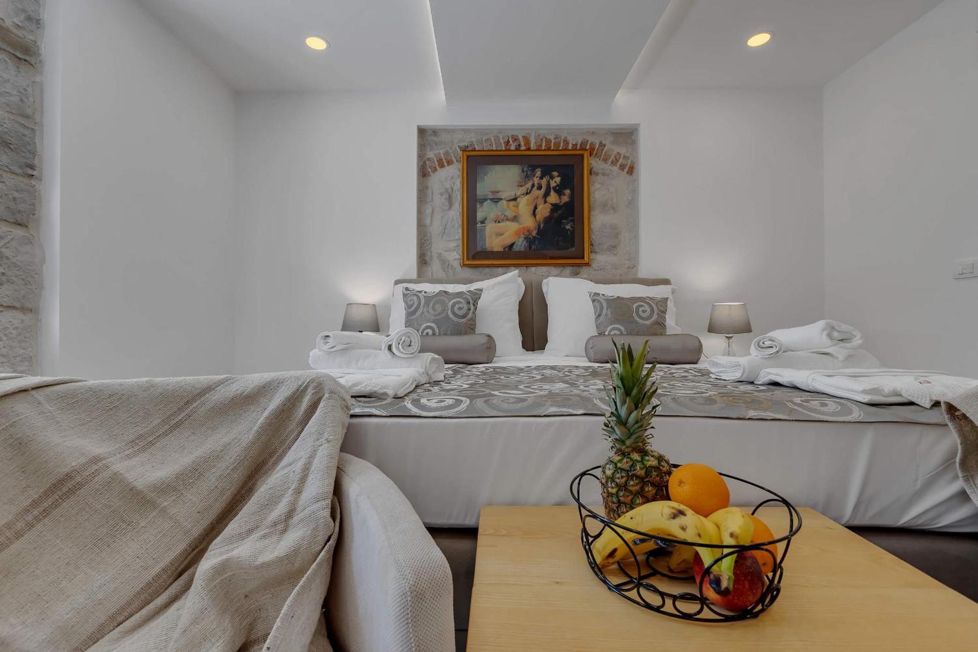 Luxury Rooms Palace B&B マカルスカ エクステリア 写真